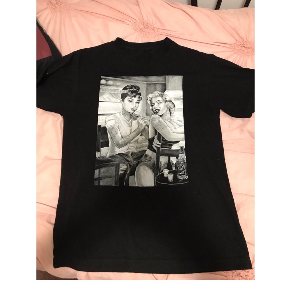 Oversized Marilyn Monroe and Audrey Hepburn Tee .
